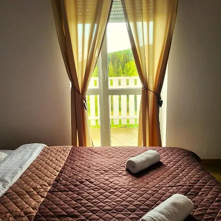 فندق مبيت وإفطار Gorskie Zacisze بوروفيتسه